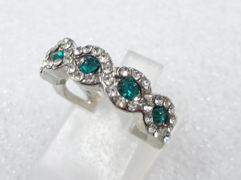 Japanese Kimono / Antique Accessories Metal